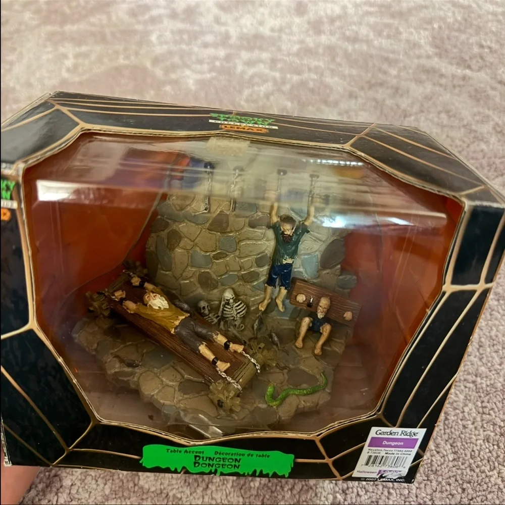 Lemax Spooky Town Halloween Dungeon Table Accent Original Box New RARE